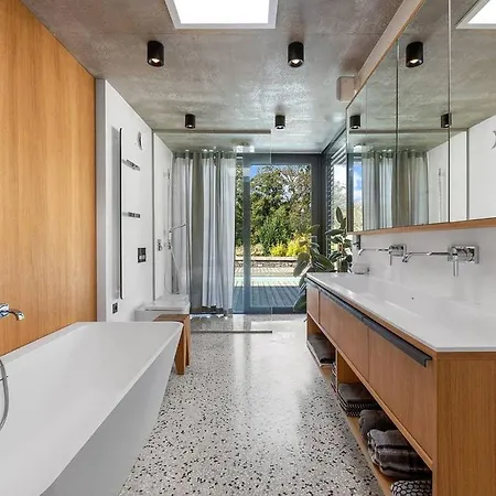 Villa Luxusna Vila S Bazenom V Borinka *
